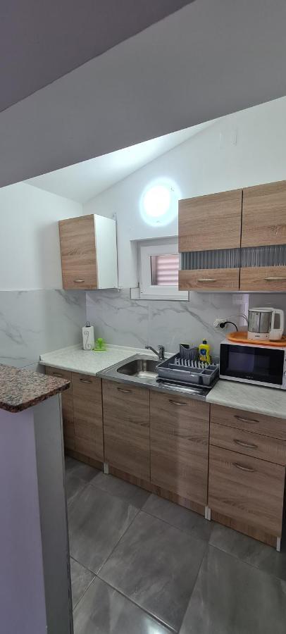 Apartments Nemcic 2 นิน ภายนอก รูปภาพ